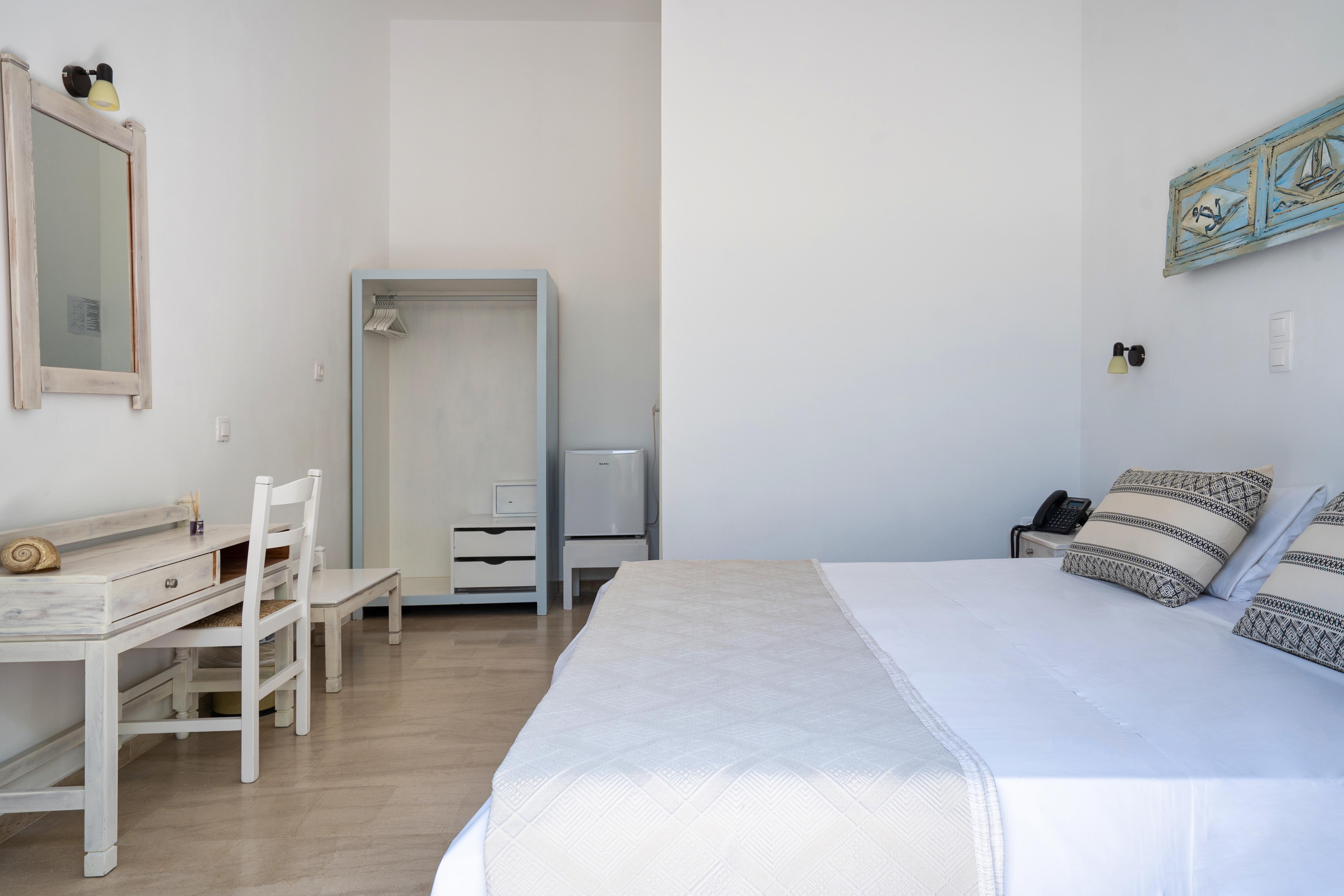 Hotel Iris Náousa Exteriör bild